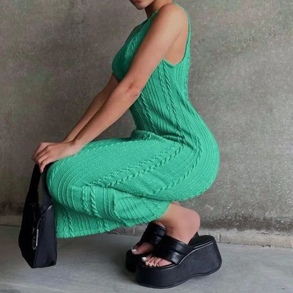 Modern Knitted Midi Dress