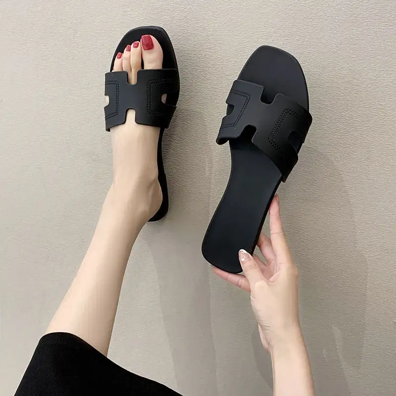 Flexible Slide Sandals