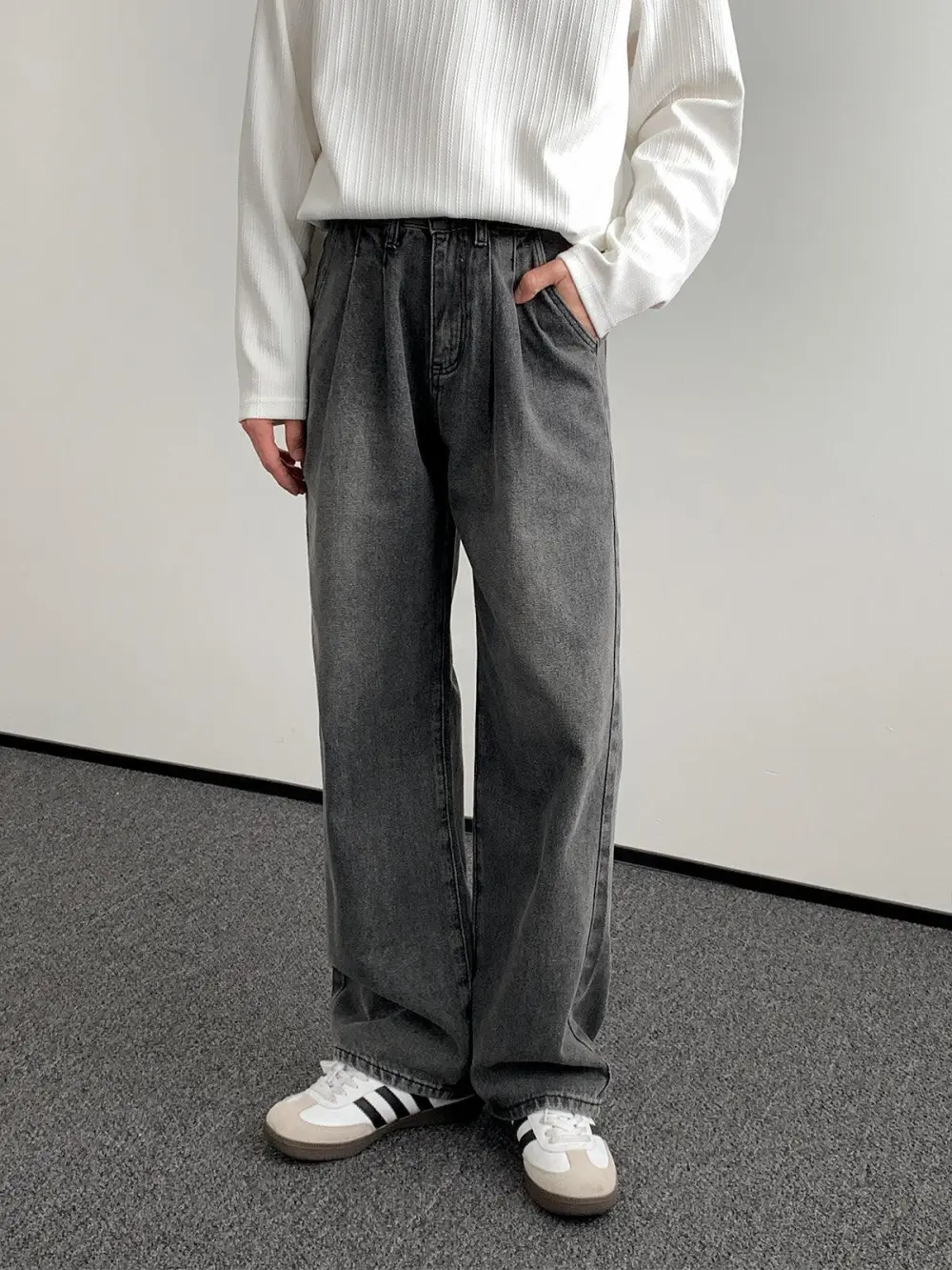 Multi Pleat Wide Leg Jeans