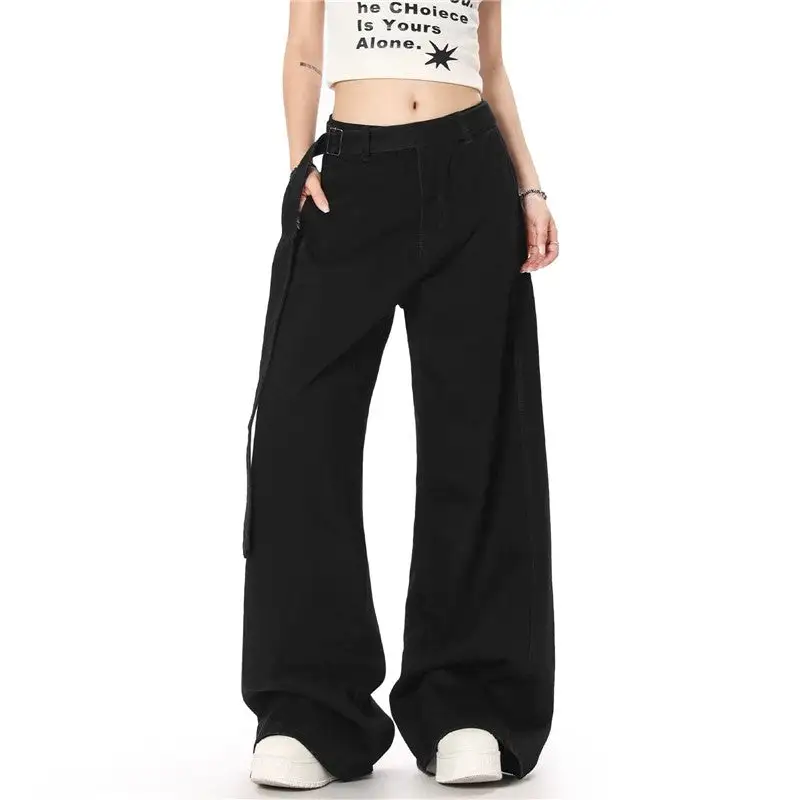 Women's Relaxed Jeans