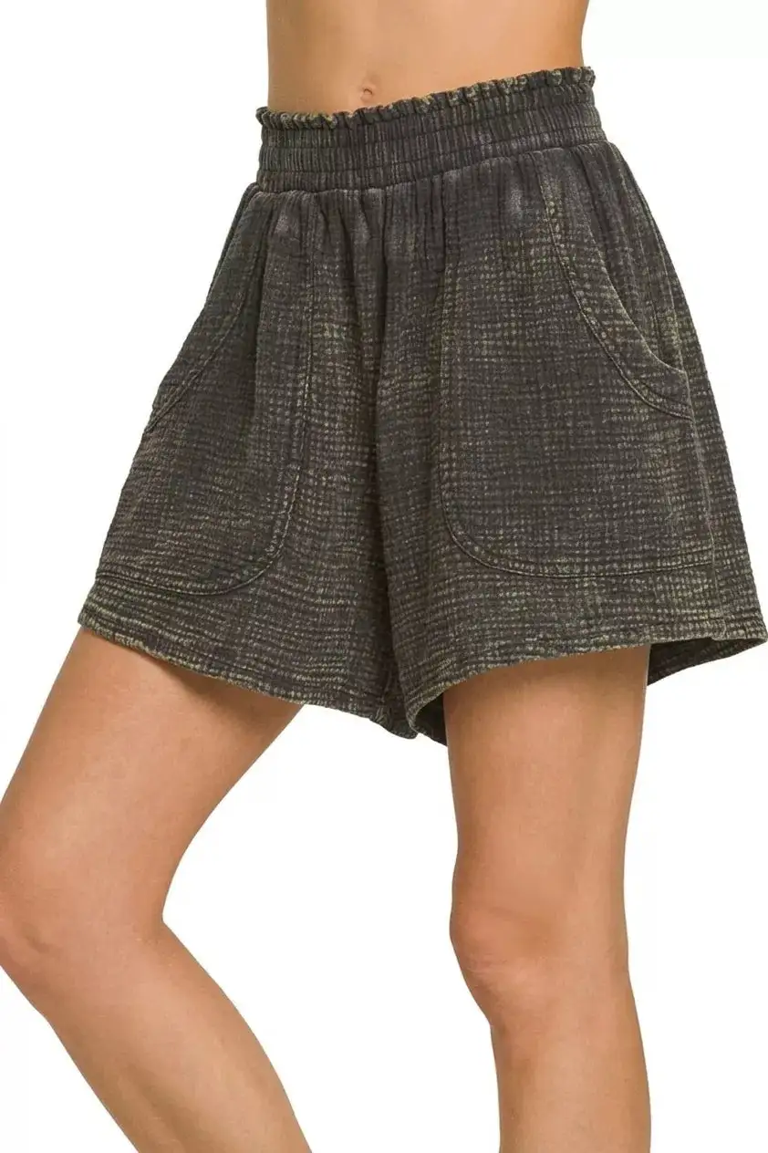 Pocketed Cotton Casual Shorts