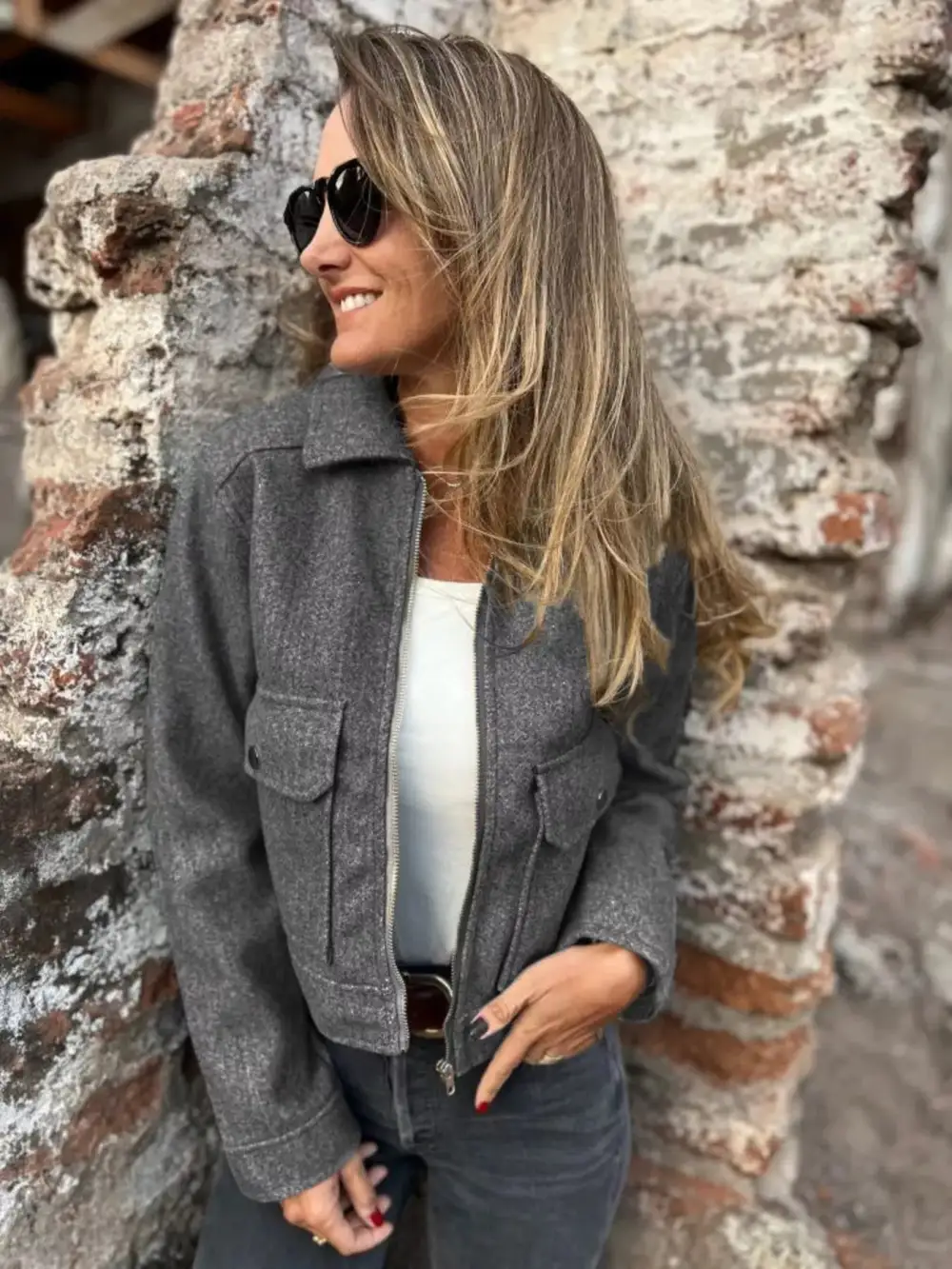Easygoing Zip-Up Pocketed Jacket
