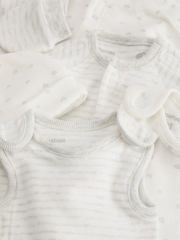 6-Piece Premature Baby Outfit Set detail 2