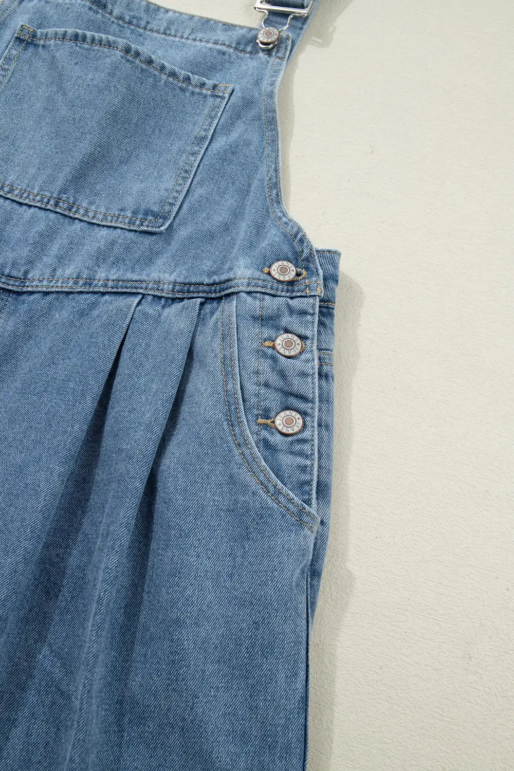 Easy Neat Finish Denim Pants