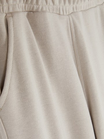 7-15yrs | Cuffed Cargo Joggers detail 2