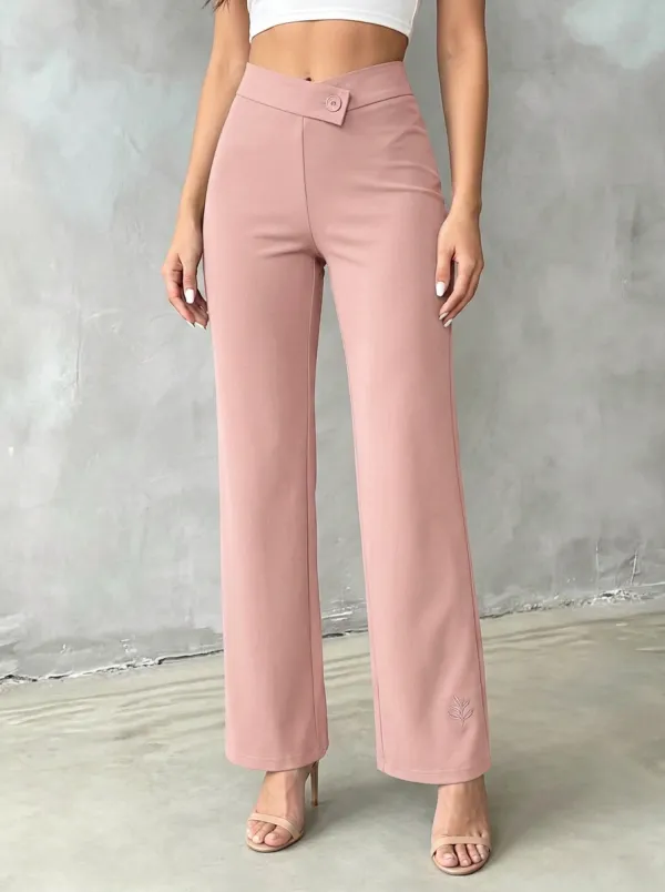 Women's Classic Weekend Leaf Pattern Printed Mid Rise Straight Leg Pants