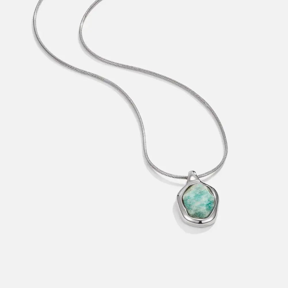 Adjustable Aquamarine Pendant Necklace