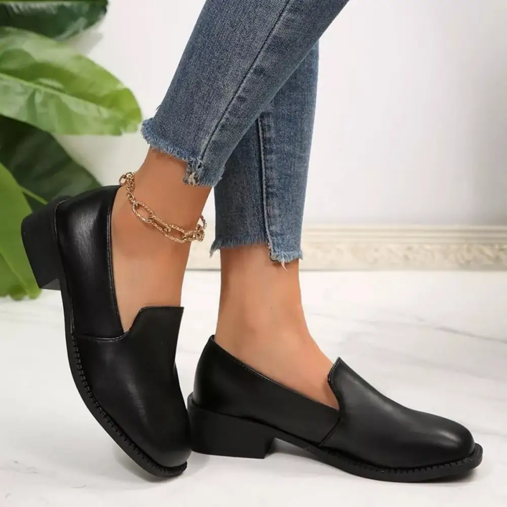 Everyday Round Toe Block Heels Loafers