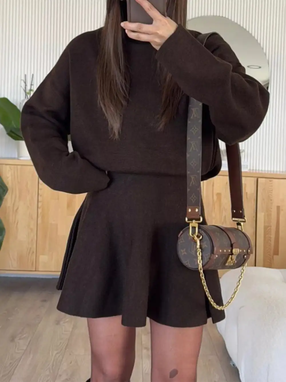 Structured Shape Round Neck Long Sleeve Mini Dress
