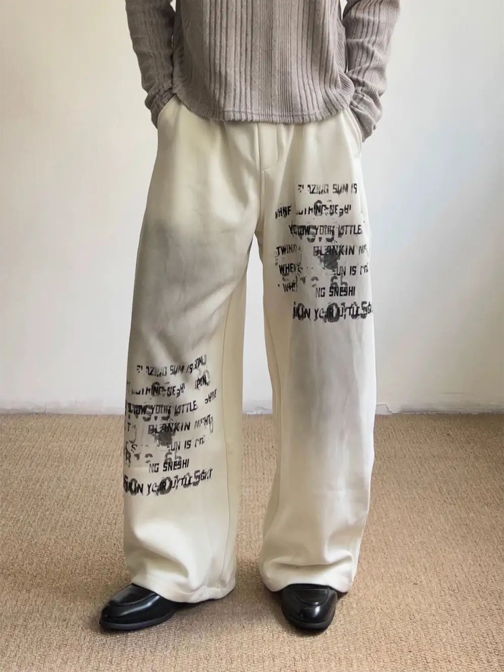 Wide-Leg Graffiti Printed Pants
