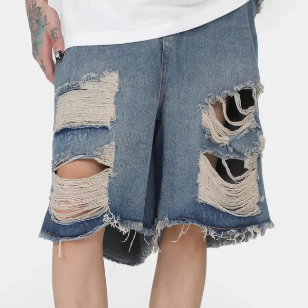 Modern Distressed Pocket Detail Washed Denim Shorts