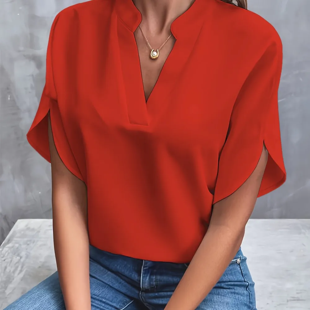 Relaxed Minimal Blouse
