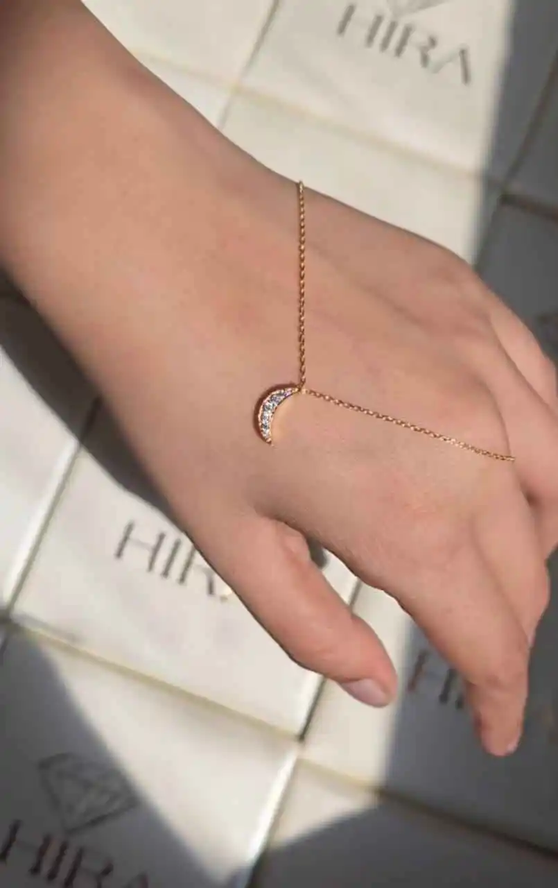Crescent Moon Everyday Necklace
