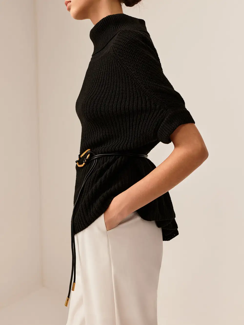 Mesh Sleeveless Sweater