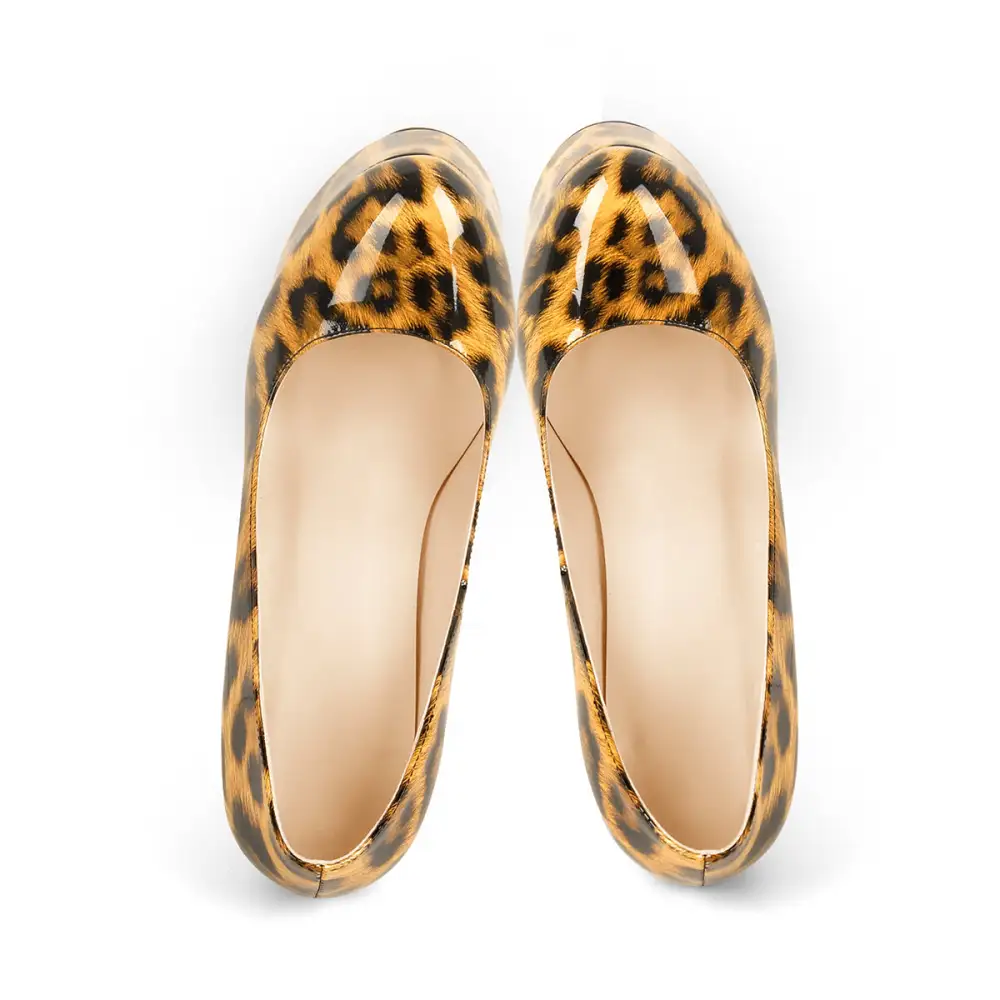 Leopard Pattern Round Toe Platform Chunky Heel Pumps