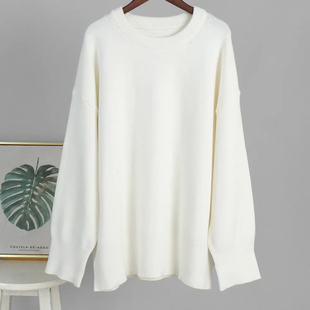 Artful Women's Round-Neck Sweater