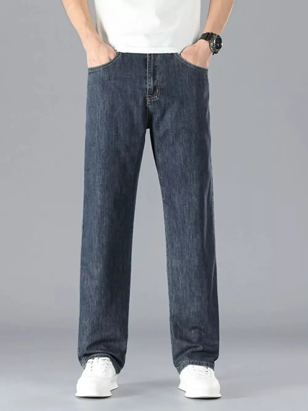 Everyday Straight Leg Jeans
