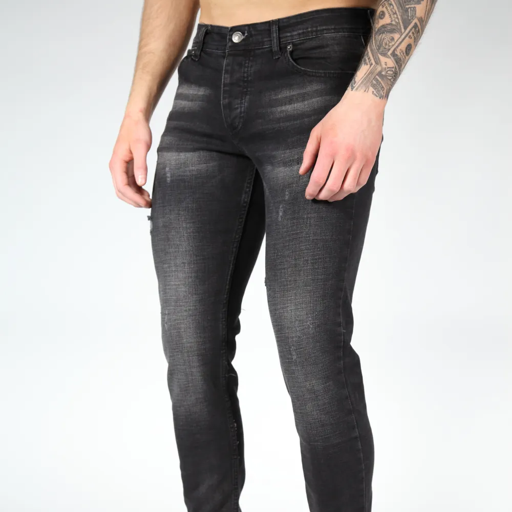 Contemporary Smart Fit Slim Fit Jeans