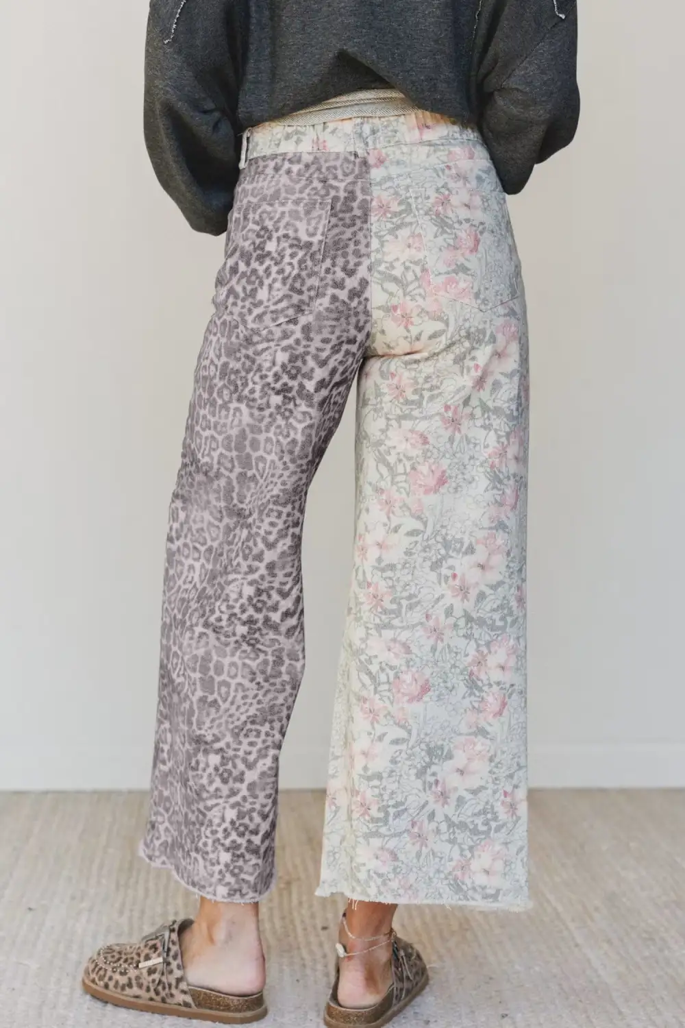 Women's Retro Floral Leopard Contrast Patchwork Raw Hem Jeans
