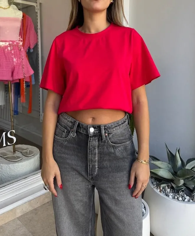 Red Boyfriend Tee