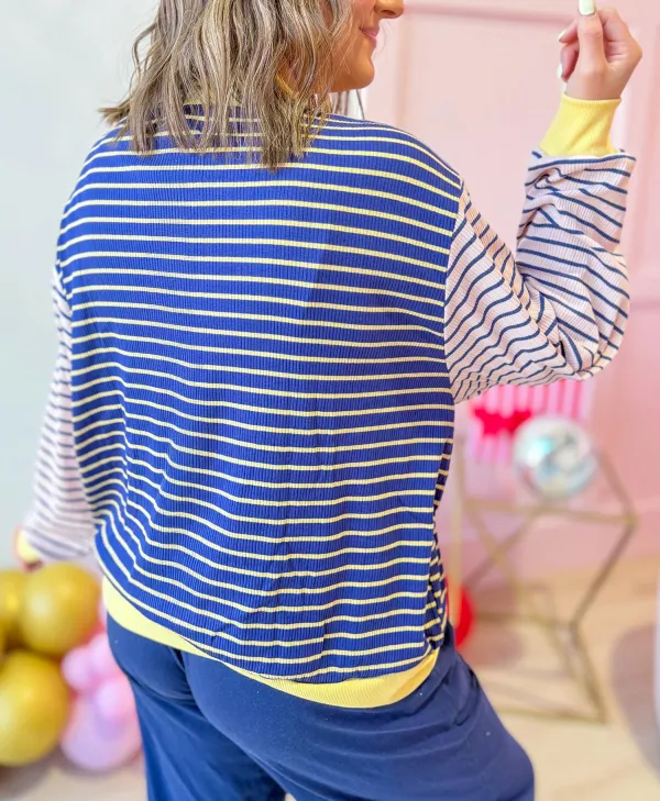 Women's Striped Crew Neck Long Sleeve Pullover Top