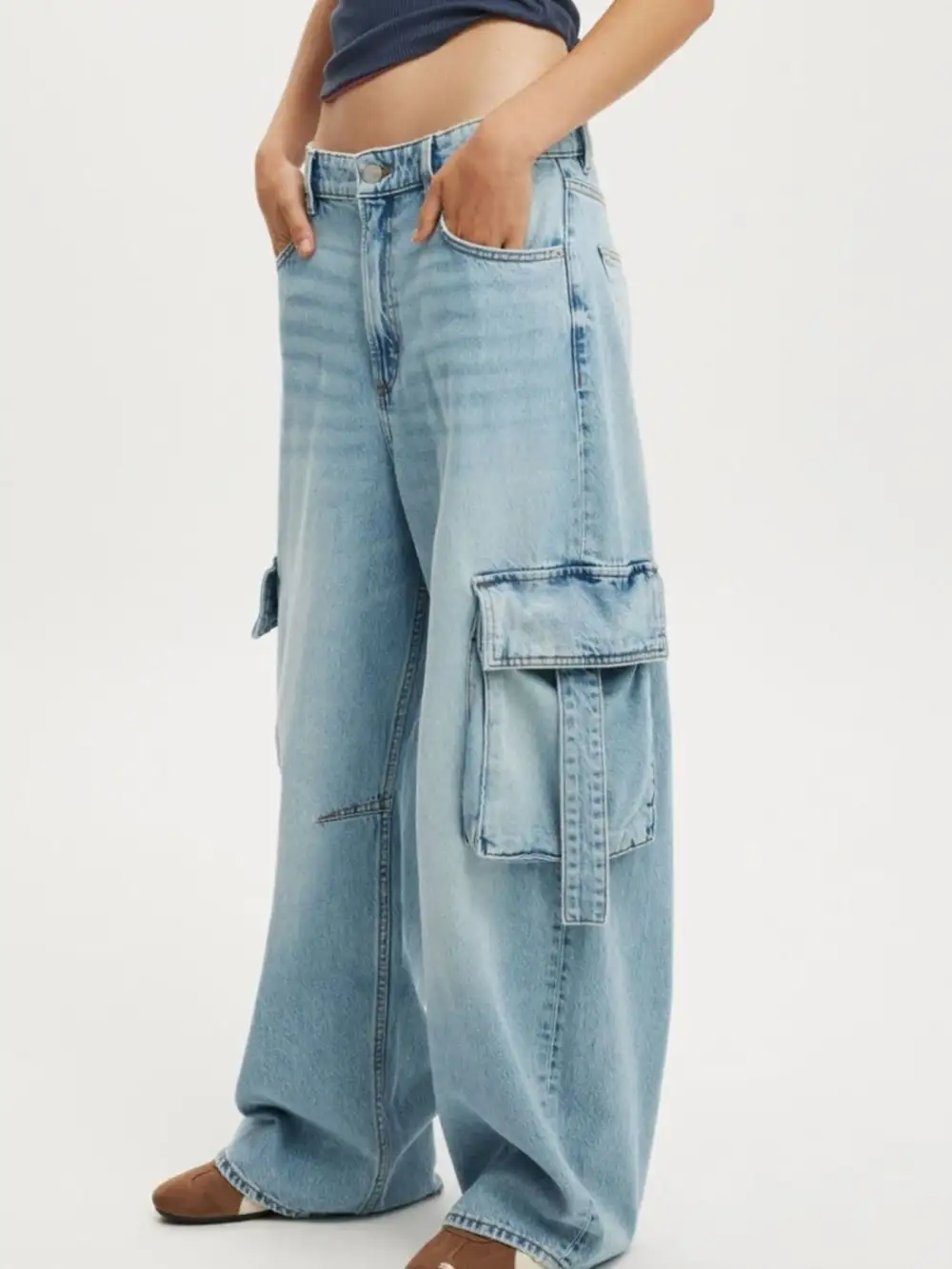 Vintage Wash Wide Leg Cargo Jeans