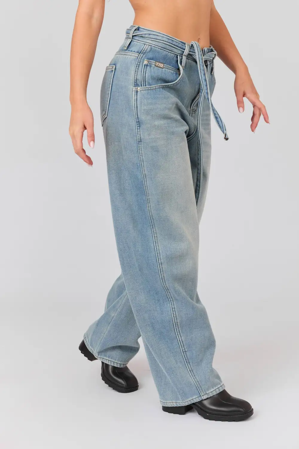 Modern Casual Everyday Jeans