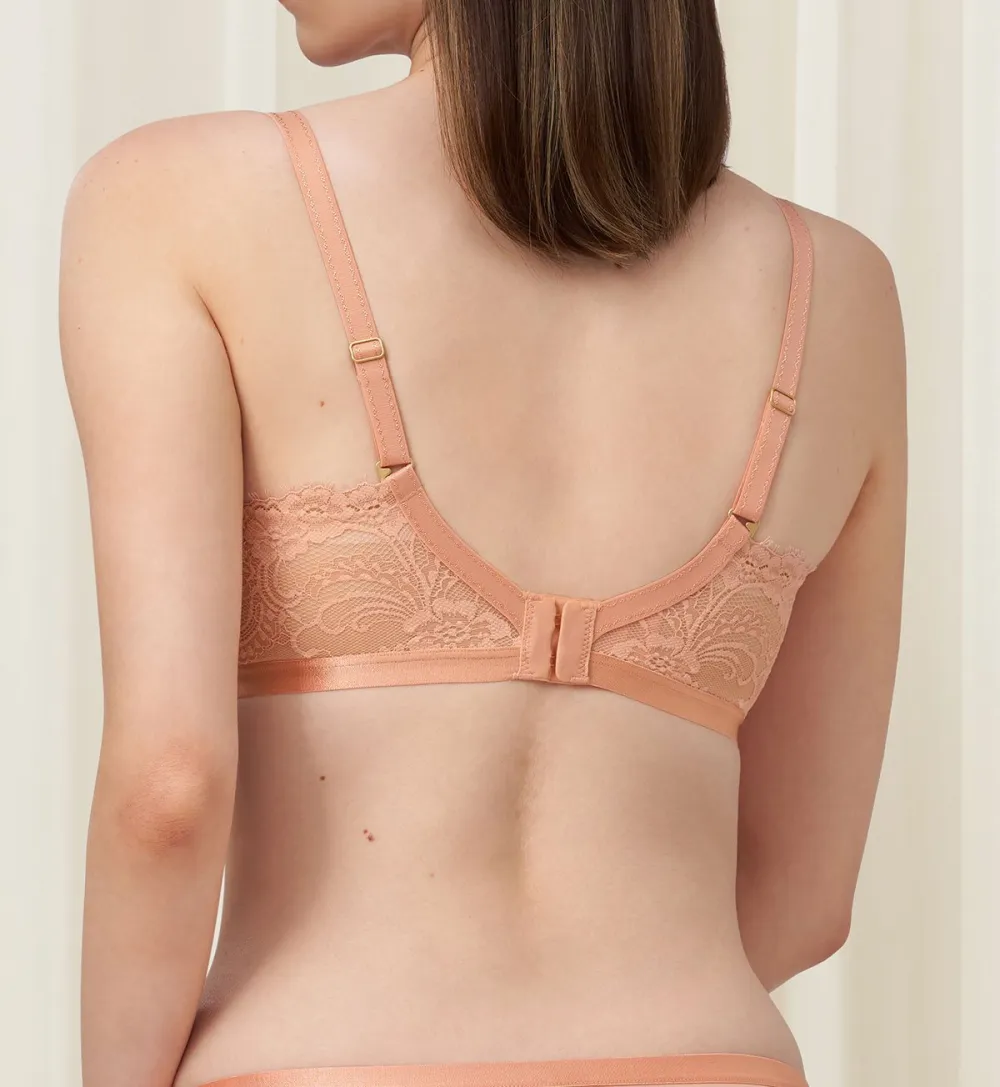 Women's Wired Push-Up Lace Lightweight Bra