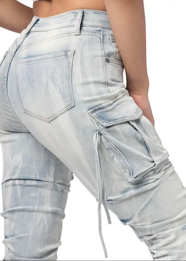 Relaxed-Fit Stacked Cargo Jeans