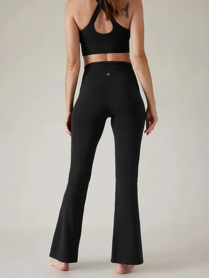 Black Split-Hem Pants For Chic Casual Style