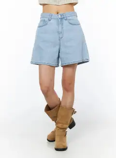 Casual Relaxed-Fit Denim Shorts