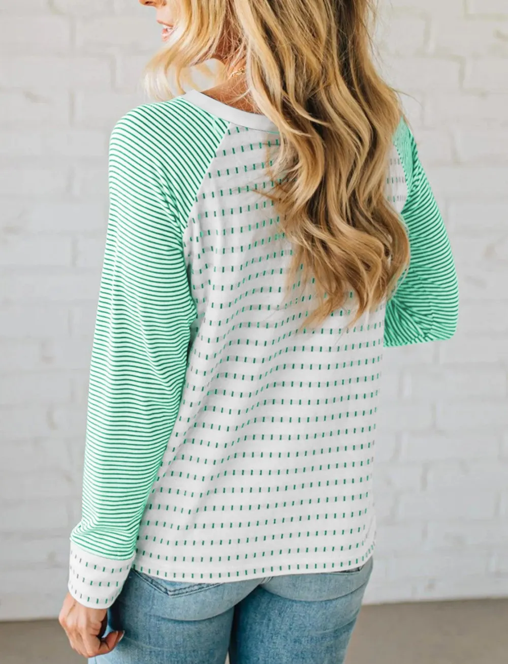 Women's Striped Long Sleeve Raglan Sleeve T-Shirt