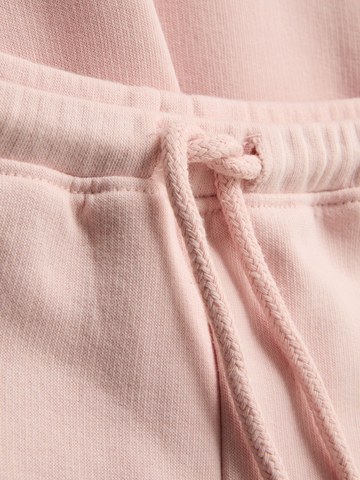 7-15yrs | T-Shirt and Joggers Set detail 3