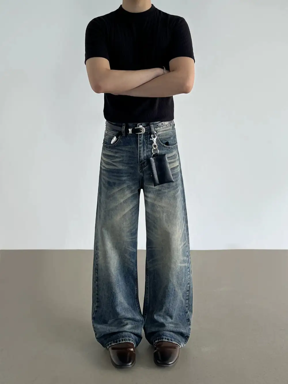 Distressed Wide-Leg Washed Jeans
