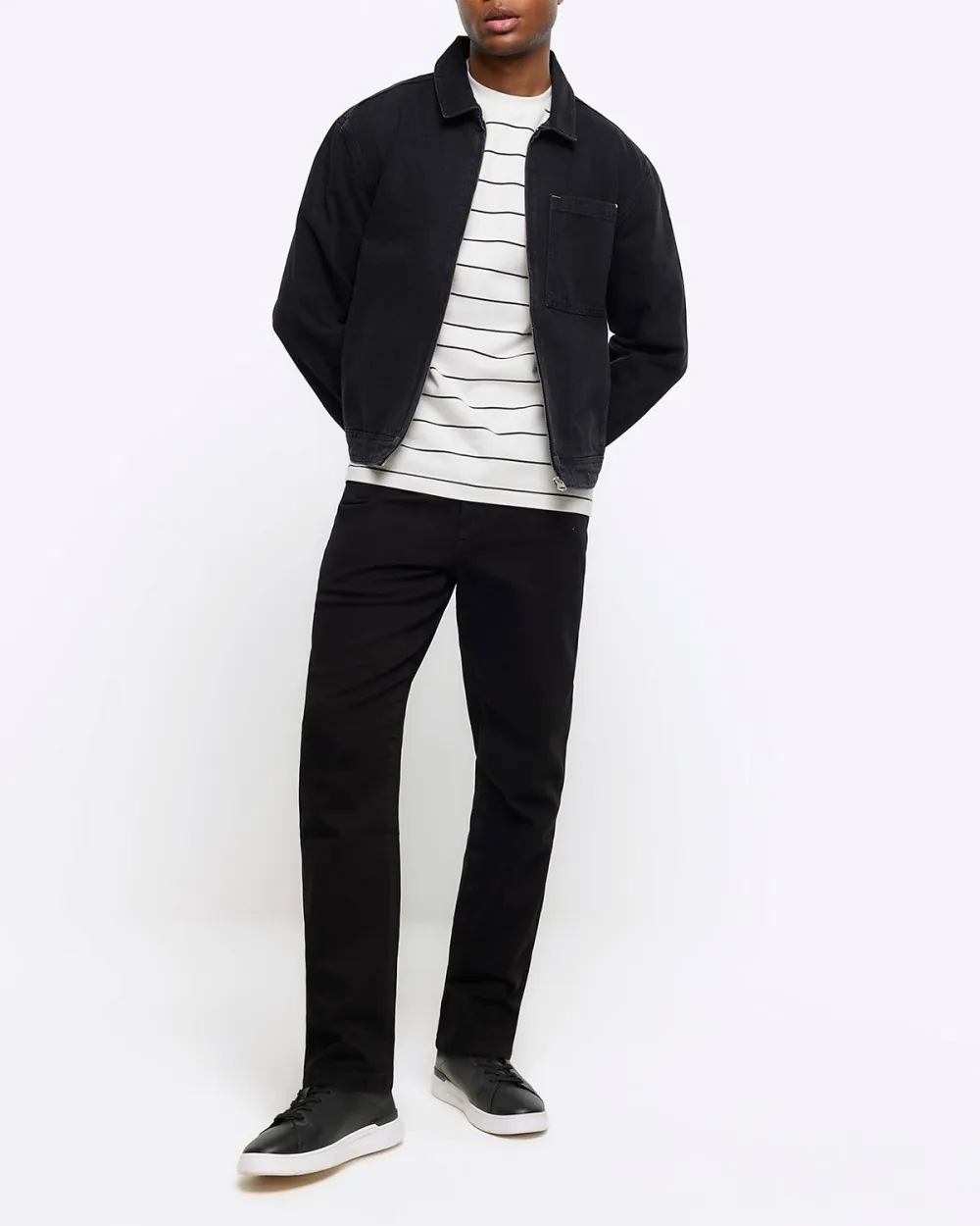 Tapered Fit Jeans In Black