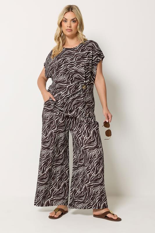 Brown Zebra Print Crinkle Grown On Sleeve Top detail 1
