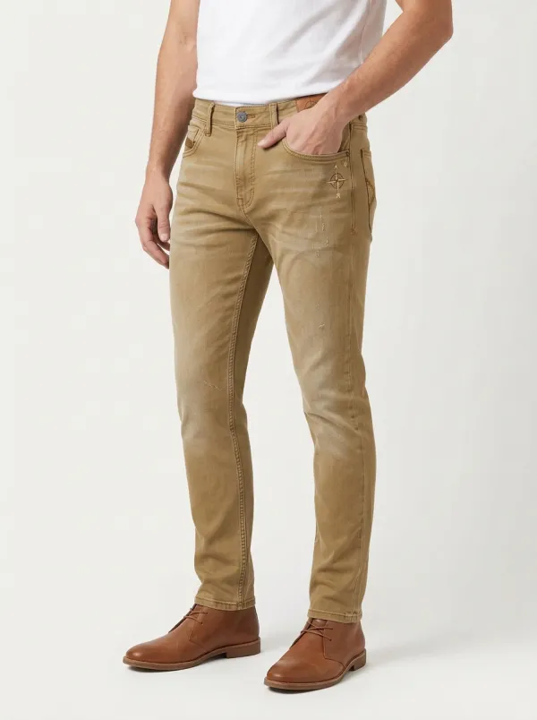 Men's Compass Embroidery Distressed Slim-Fit Jeans