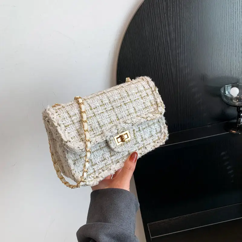 Compact Chain Strap Square Shoulder Bag