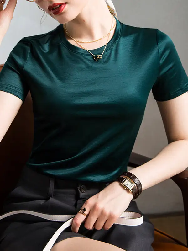 Relaxed Short Sleeve Shiny Round Neck T-Shirt