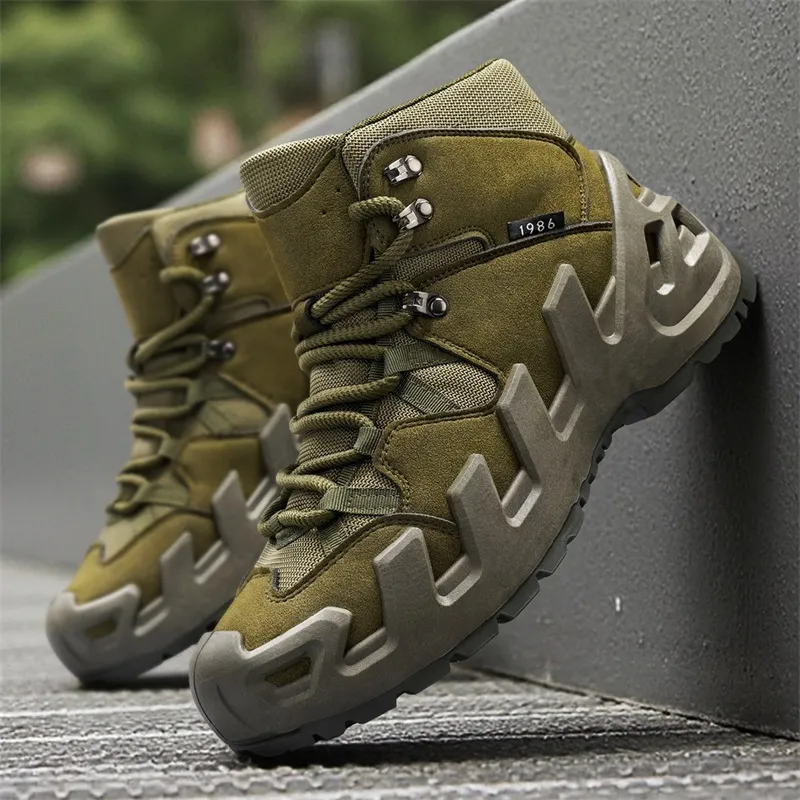 Men's Cushioned Hiking Shoes