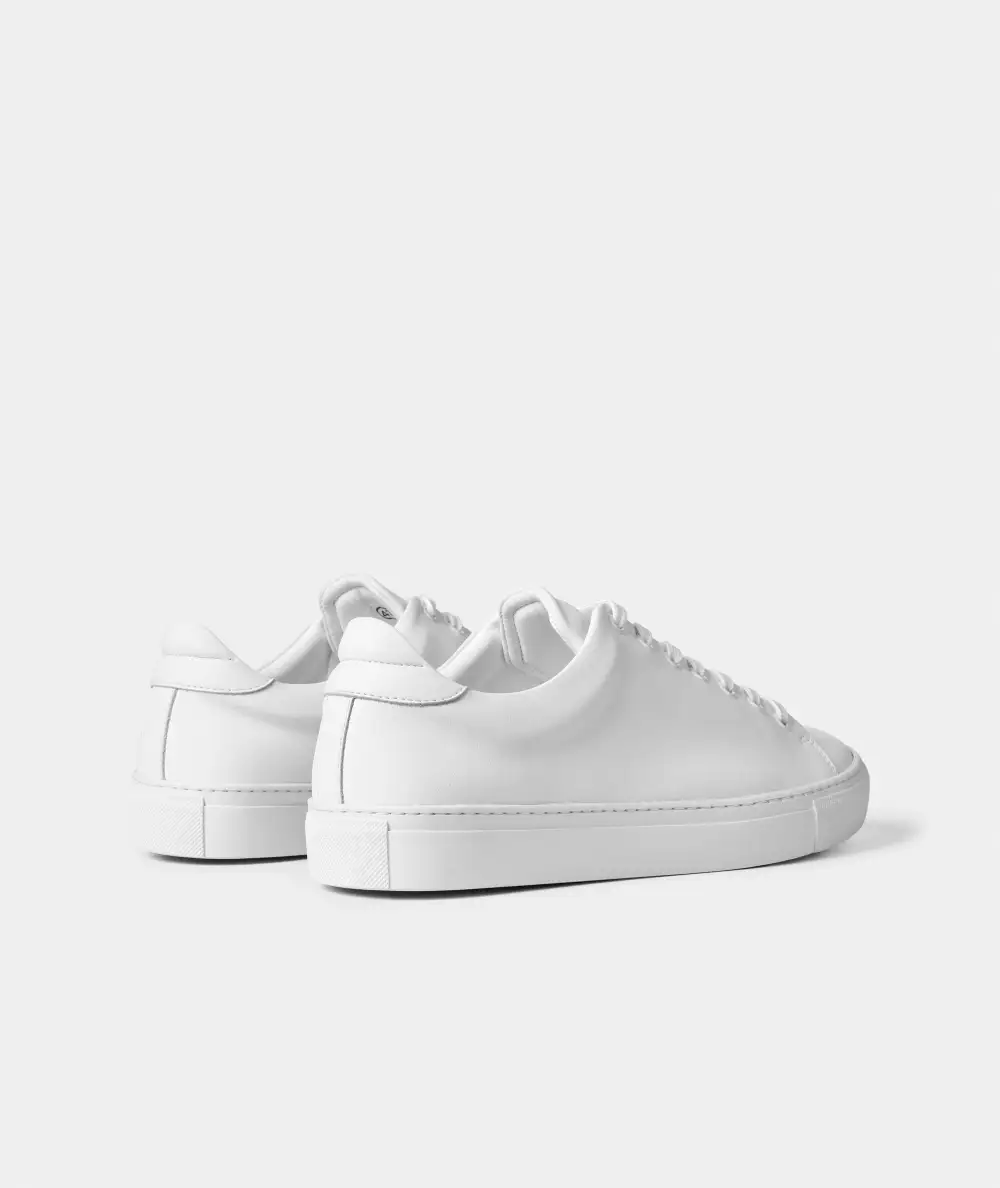 Refined Casual Leather Sneakers