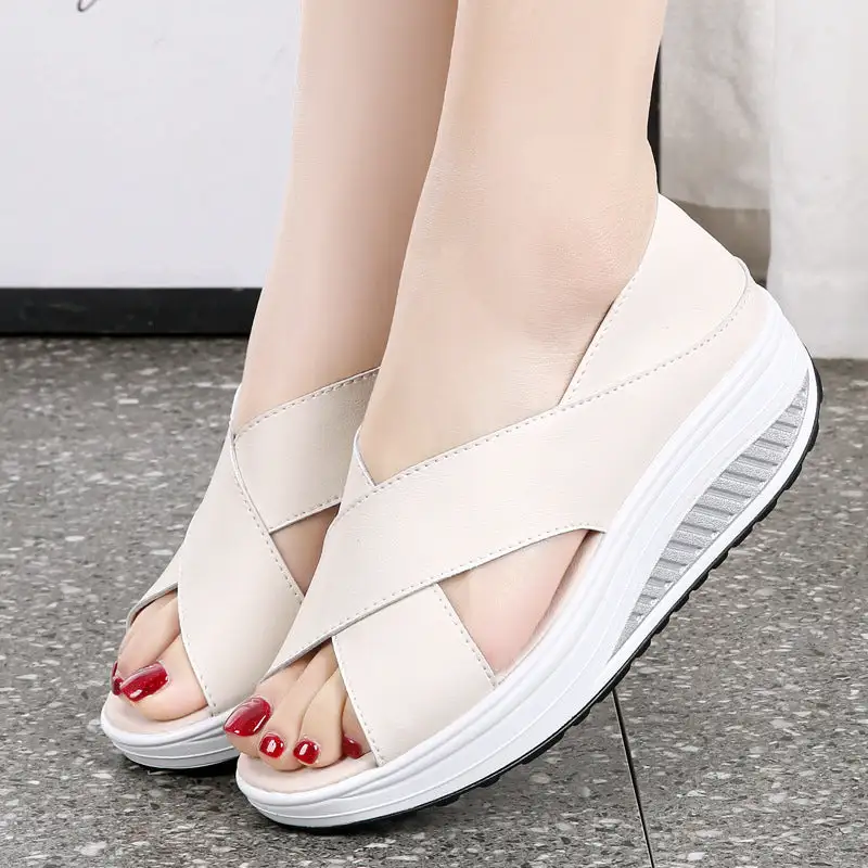 Lightweight Flat Sandals