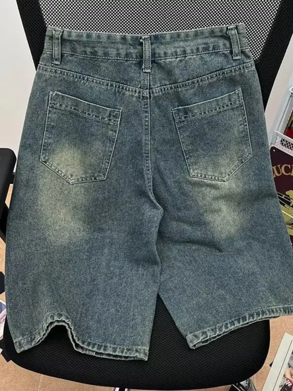 Classic Pocket Detail Vintage Inspired Washed Denim Shorts