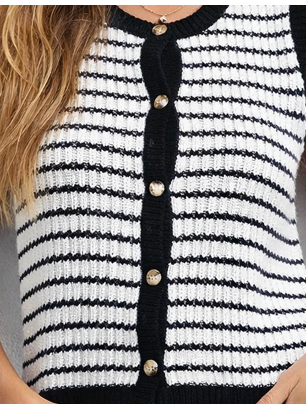 Chic Knit Round Neck Button Front Vest Top