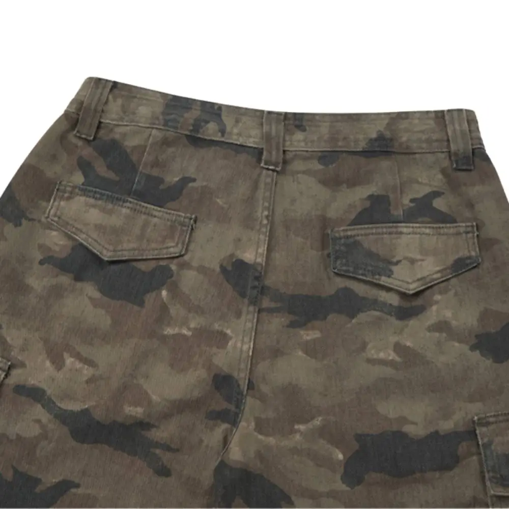 Modern Relaxed Cargo Denim Jeans