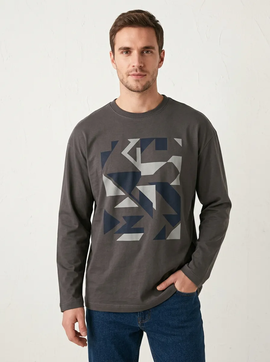 Men's Long Sleeve Understated Casual Style Shirt