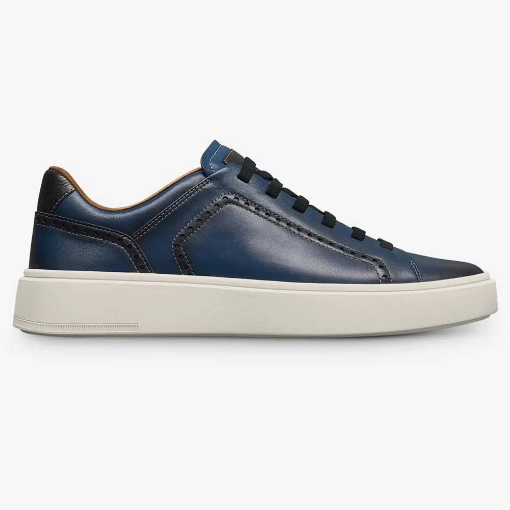 Casual Style Slip-on Stretch-lace Sneaker