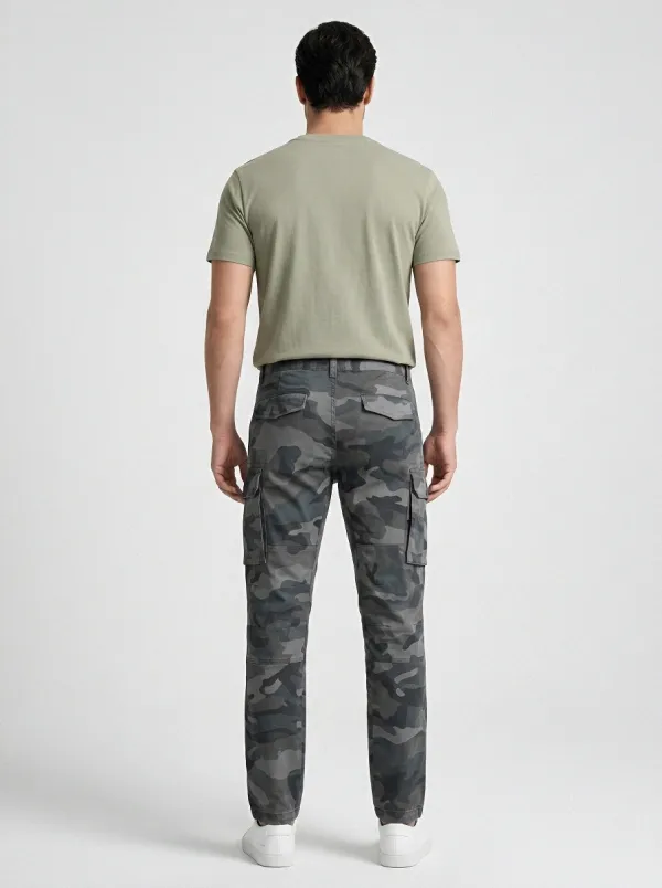Rugged-Casual Camouflage Tactical Camouflage Cargo Pants