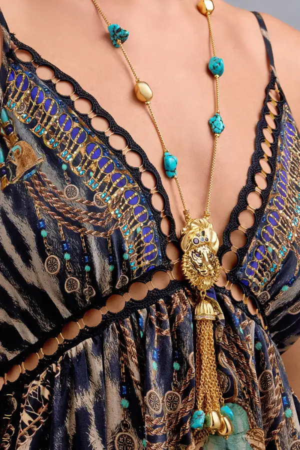 Sculpted Long Jaggi Pendant Necklace