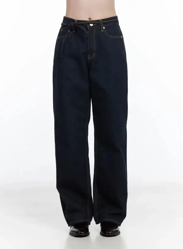 Non-Fade Semi-Wide Belted Jeans